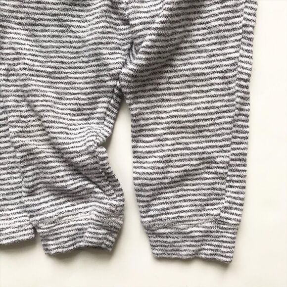 Gymboree stripe Henley hooded sweatshirt EUC 12-18m / jogger EUC 18-24m set - Picture 6 of 9